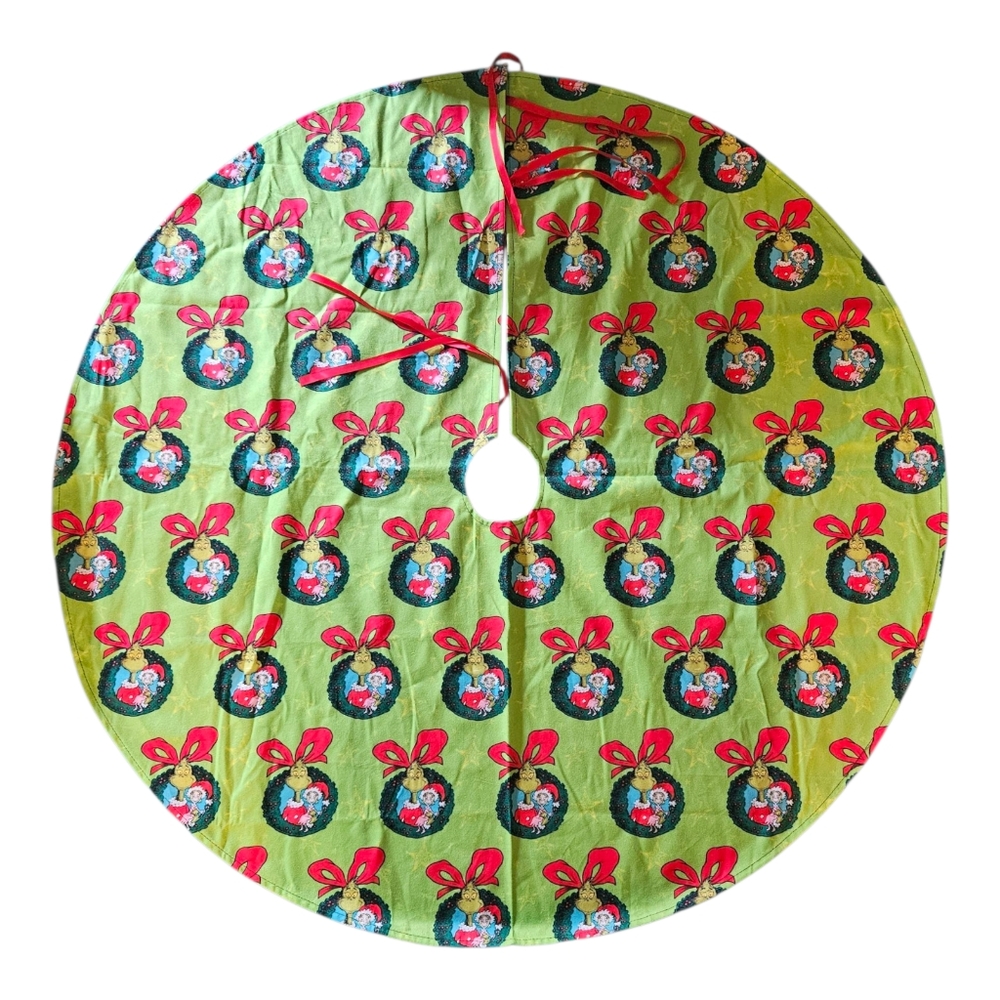 NWOT How The Grinch Stole Christmas 36" Christmas Tree Skirt Cindy Lou Who
